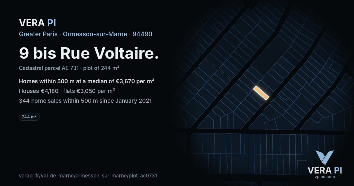 9 bis Rue Voltaire, Ormesson-sur-Marne at night – the plot lit, the parcels around coloured by the prices near them