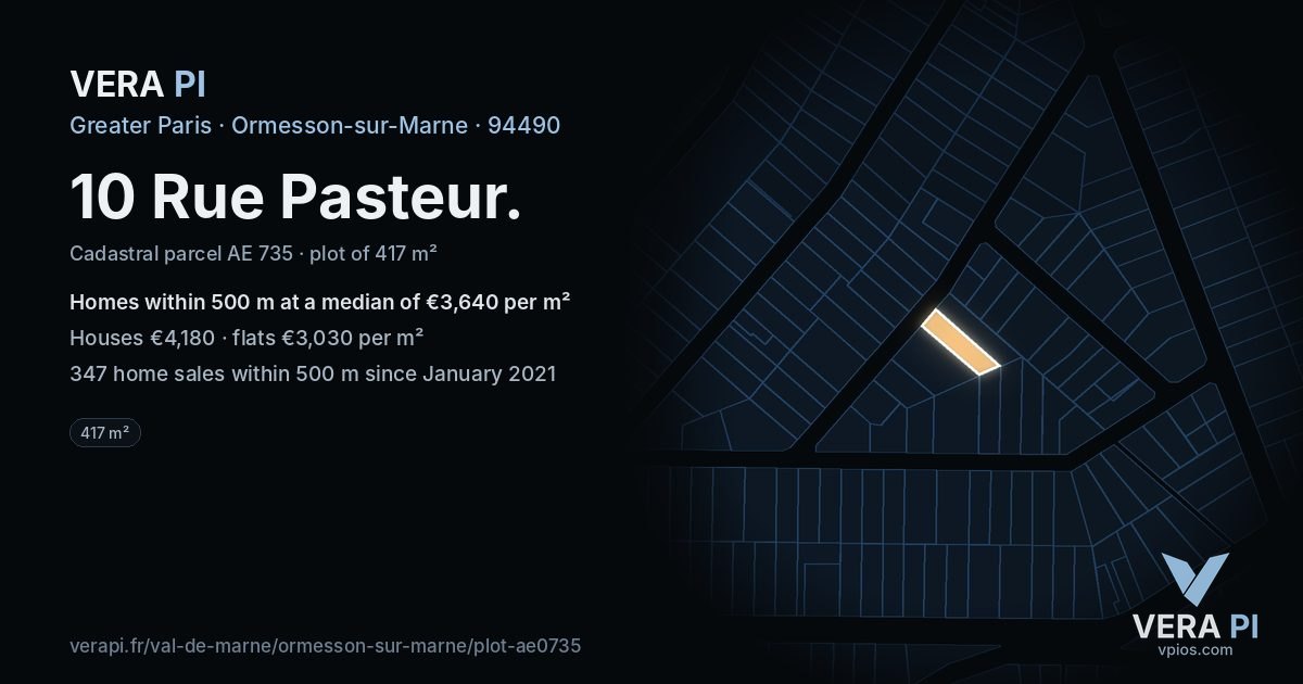 10 Rue Pasteur, Ormesson-sur-Marne at night – the plot lit, the parcels around coloured by the prices near them