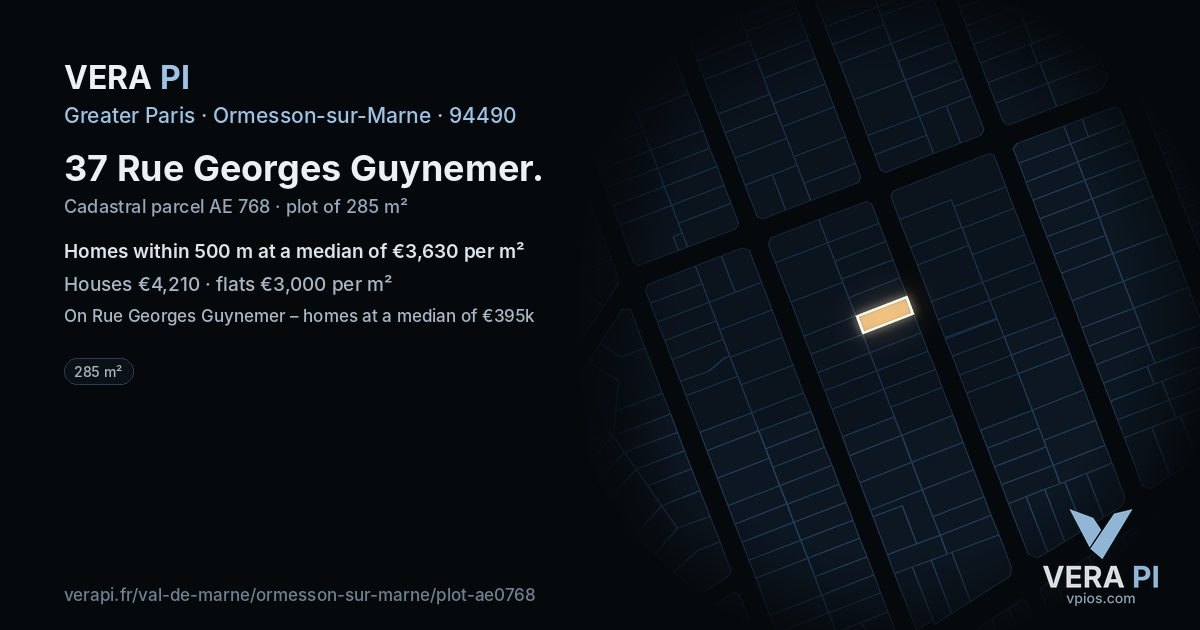 37 Rue Georges Guynemer, Ormesson-sur-Marne at night – the plot lit, the parcels around coloured by the prices near them