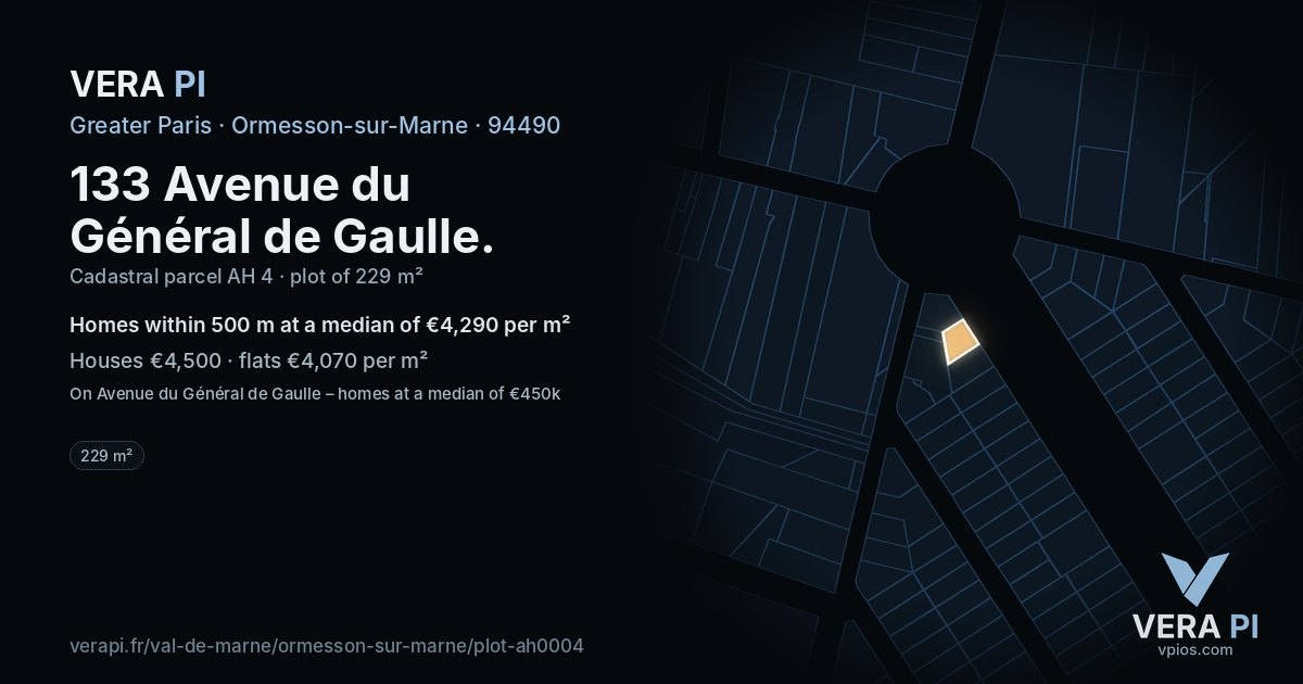 133 Avenue du Général de Gaulle, Ormesson-sur-Marne at night – the plot lit, the parcels around coloured by the prices near them
