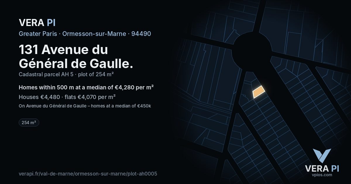 131 Avenue du Général de Gaulle, Ormesson-sur-Marne at night – the plot lit, the parcels around coloured by the prices near them
