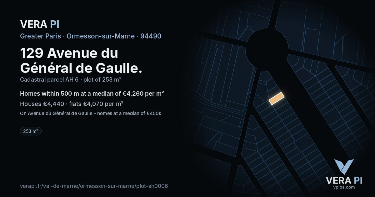 129 Avenue du Général de Gaulle, Ormesson-sur-Marne at night – the plot lit, the parcels around coloured by the prices near them