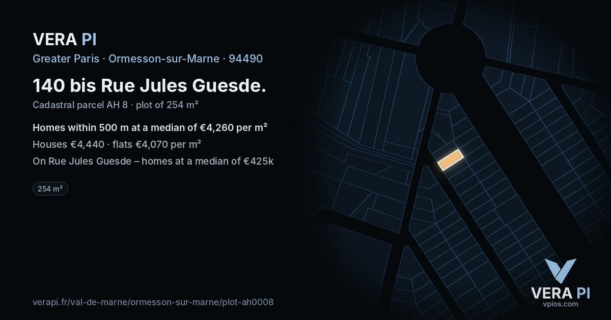 140 bis Rue Jules Guesde, Ormesson-sur-Marne at night – the plot lit, the parcels around coloured by the prices near them