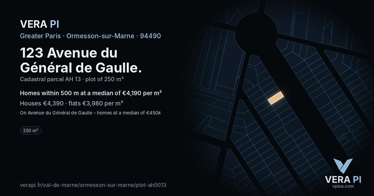 123 Avenue du Général de Gaulle, Ormesson-sur-Marne at night – the plot lit, the parcels around coloured by the prices near them