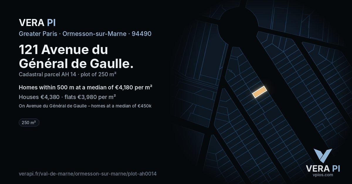 121 Avenue du Général de Gaulle, Ormesson-sur-Marne at night – the plot lit, the parcels around coloured by the prices near them