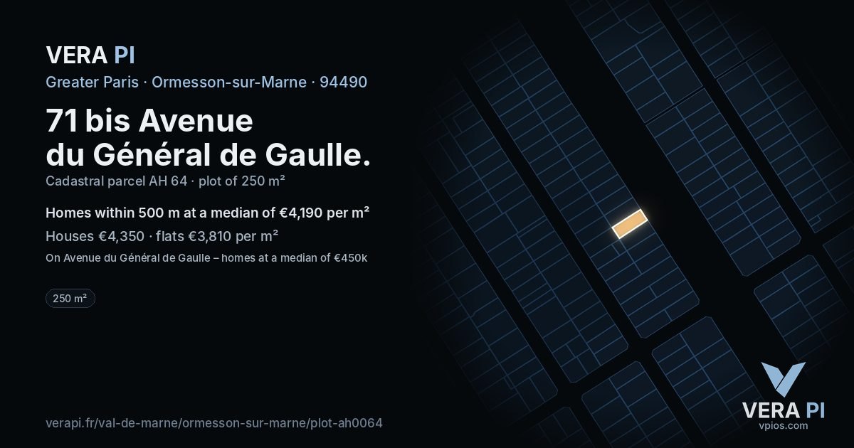71 bis Avenue du Général de Gaulle, Ormesson-sur-Marne at night – the plot lit, the parcels around coloured by the prices near them