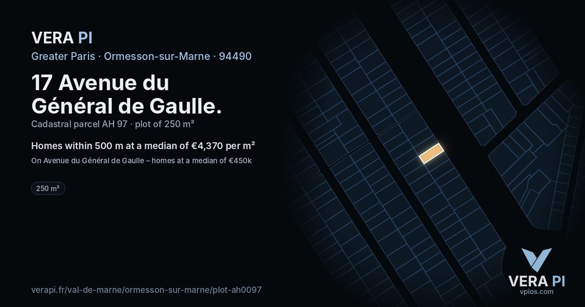 17 Avenue du Général de Gaulle, Ormesson-sur-Marne at night – the plot lit, the parcels around coloured by the prices near them