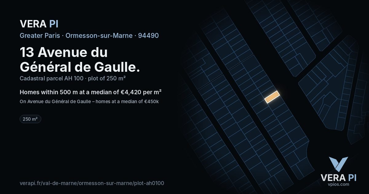 13 Avenue du Général de Gaulle, Ormesson-sur-Marne at night – the plot lit, the parcels around coloured by the prices near them