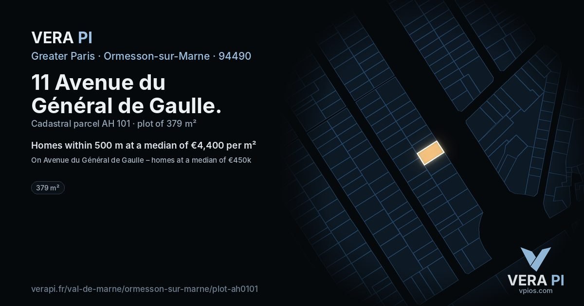 11 Avenue du Général de Gaulle, Ormesson-sur-Marne at night – the plot lit, the parcels around coloured by the prices near them