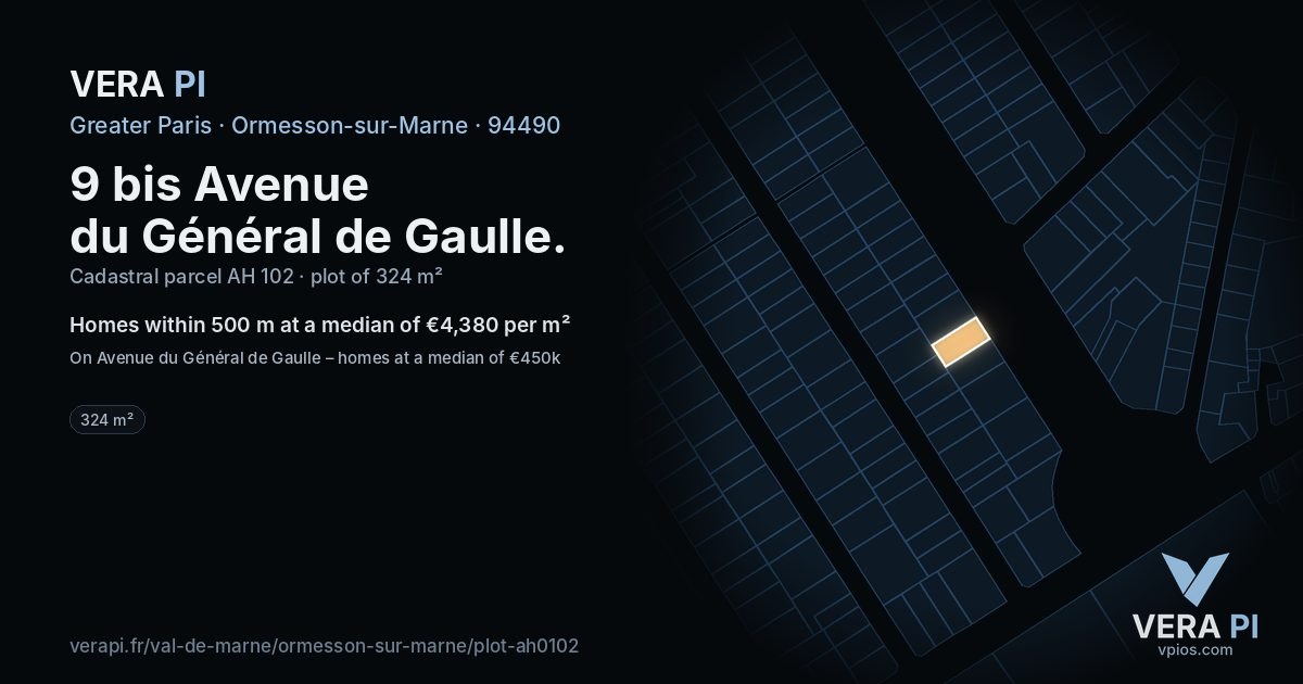 9 bis Avenue du Général de Gaulle, Ormesson-sur-Marne at night – the plot lit, the parcels around coloured by the prices near them