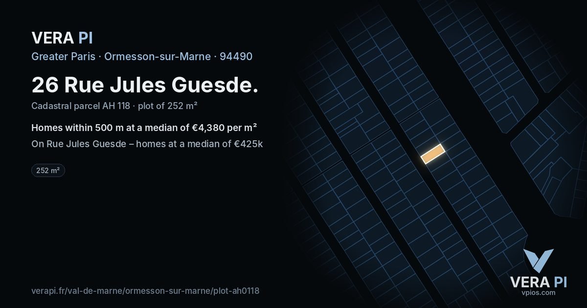 26 Rue Jules Guesde, Ormesson-sur-Marne at night – the plot lit, the parcels around coloured by the prices near them