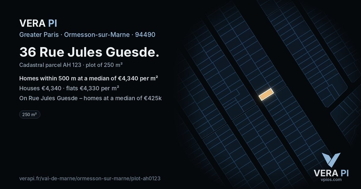 36 Rue Jules Guesde, Ormesson-sur-Marne at night – the plot lit, the parcels around coloured by the prices near them
