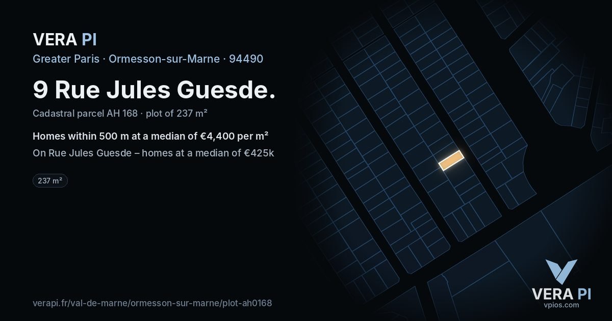 9 Rue Jules Guesde, Ormesson-sur-Marne at night – the plot lit, the parcels around coloured by the prices near them