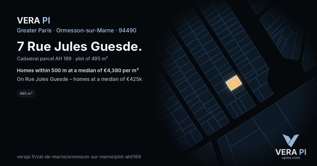 7 Rue Jules Guesde, Ormesson-sur-Marne at night – the plot lit, the parcels around coloured by the prices near them