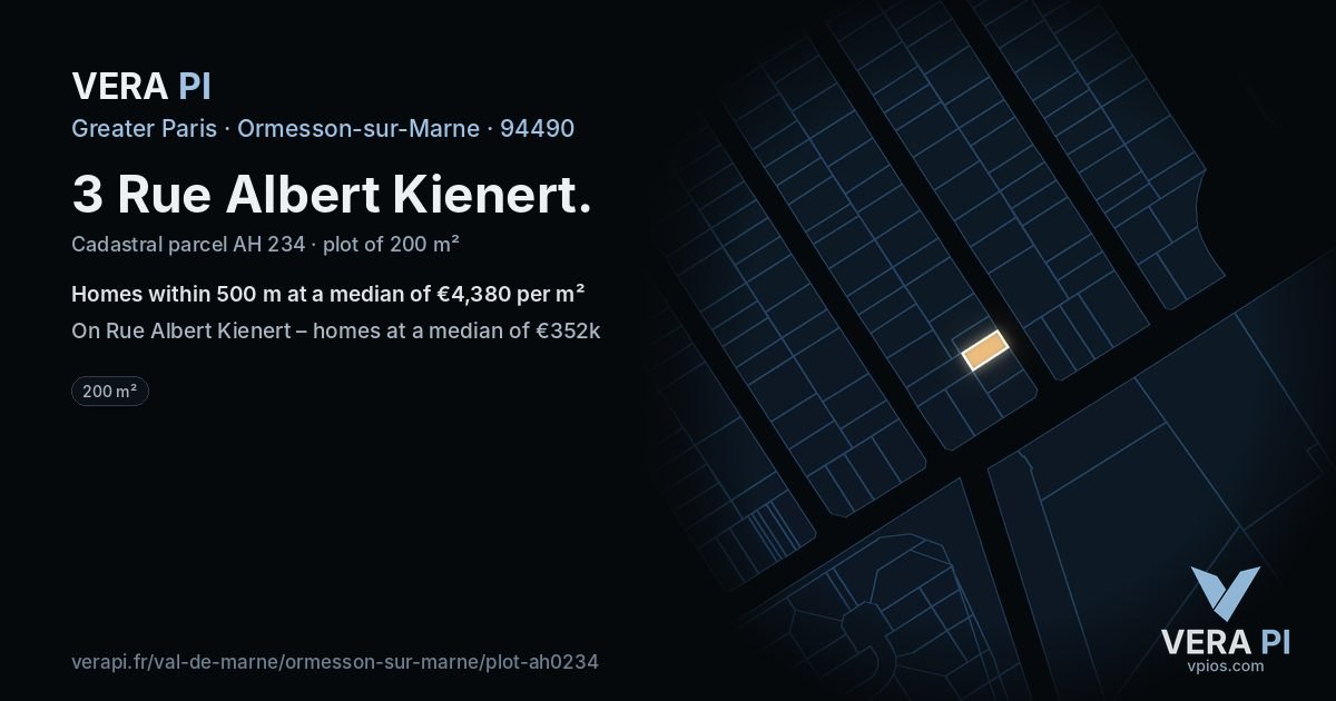 3 Rue Albert Kienert, Ormesson-sur-Marne at night – the plot lit, the parcels around coloured by the prices near them