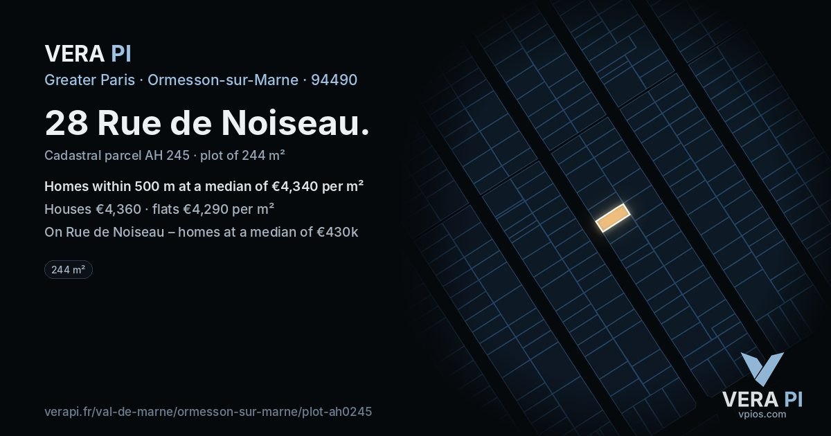 28 Rue de Noiseau, Ormesson-sur-Marne at night – the plot lit, the parcels around coloured by the prices near them