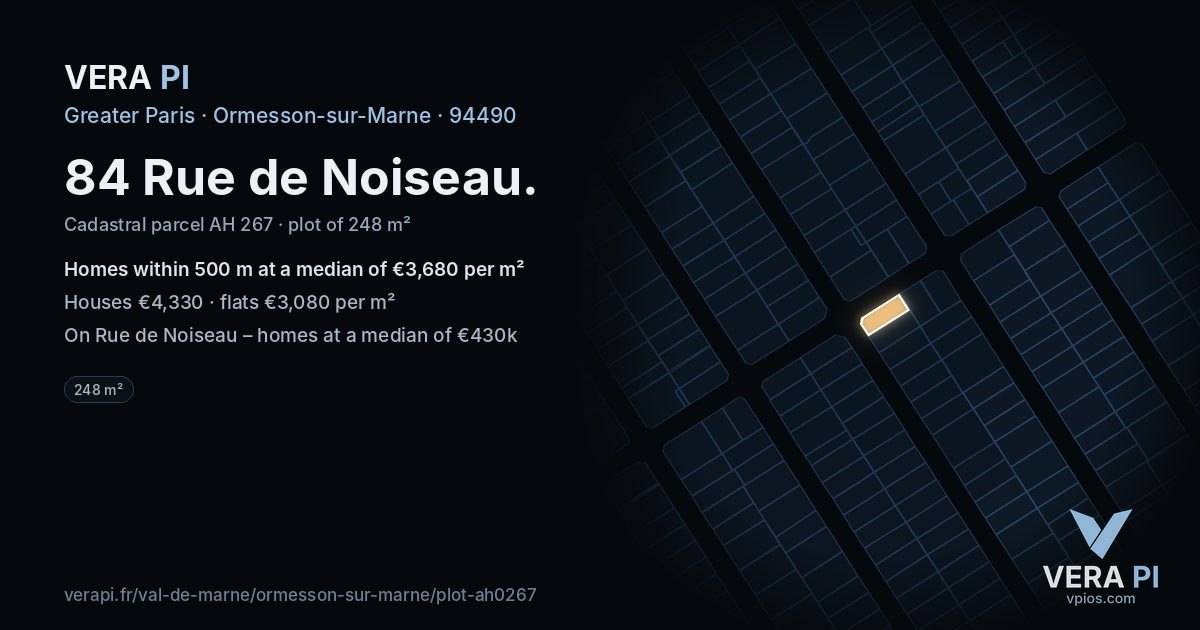84 Rue de Noiseau, Ormesson-sur-Marne at night – the plot lit, the parcels around coloured by the prices near them