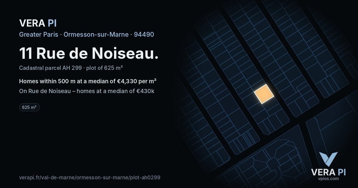 11 Rue de Noiseau, Ormesson-sur-Marne at night – the plot lit, the parcels around coloured by the prices near them