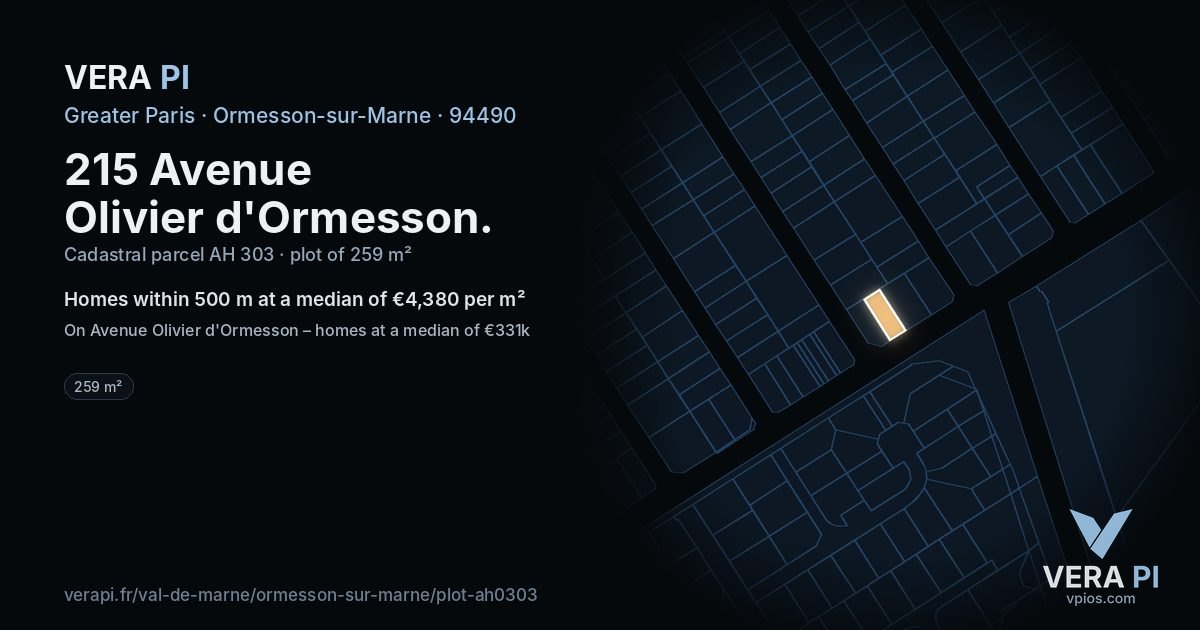 215 Avenue Olivier d'Ormesson, Ormesson-sur-Marne at night – the plot lit, the parcels around coloured by the prices near them