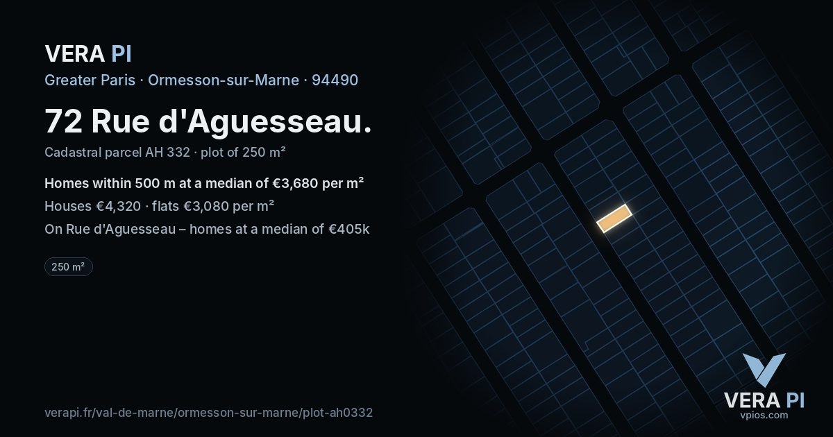 72 Rue d'Aguesseau, Ormesson-sur-Marne at night – the plot lit, the parcels around coloured by the prices near them