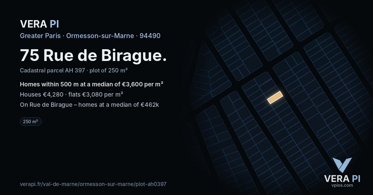 75 Rue de Birague, Ormesson-sur-Marne at night – the plot lit, the parcels around coloured by the prices near them