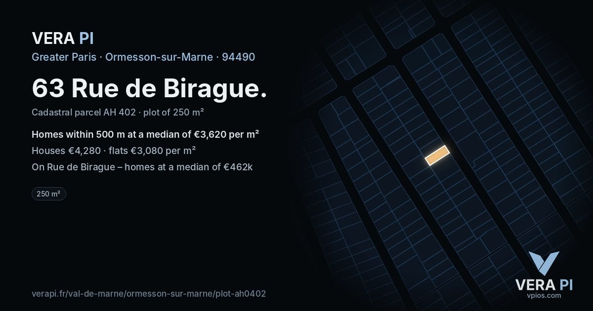 63 Rue de Birague, Ormesson-sur-Marne at night – the plot lit, the parcels around coloured by the prices near them