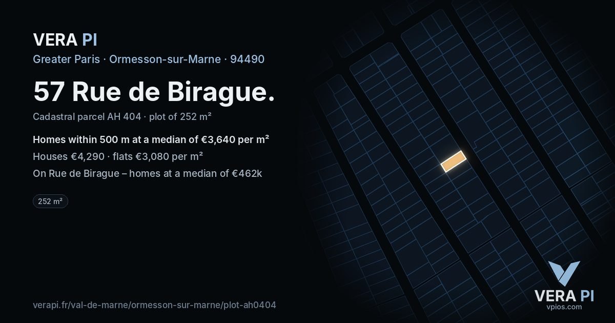 57 Rue de Birague, Ormesson-sur-Marne at night – the plot lit, the parcels around coloured by the prices near them