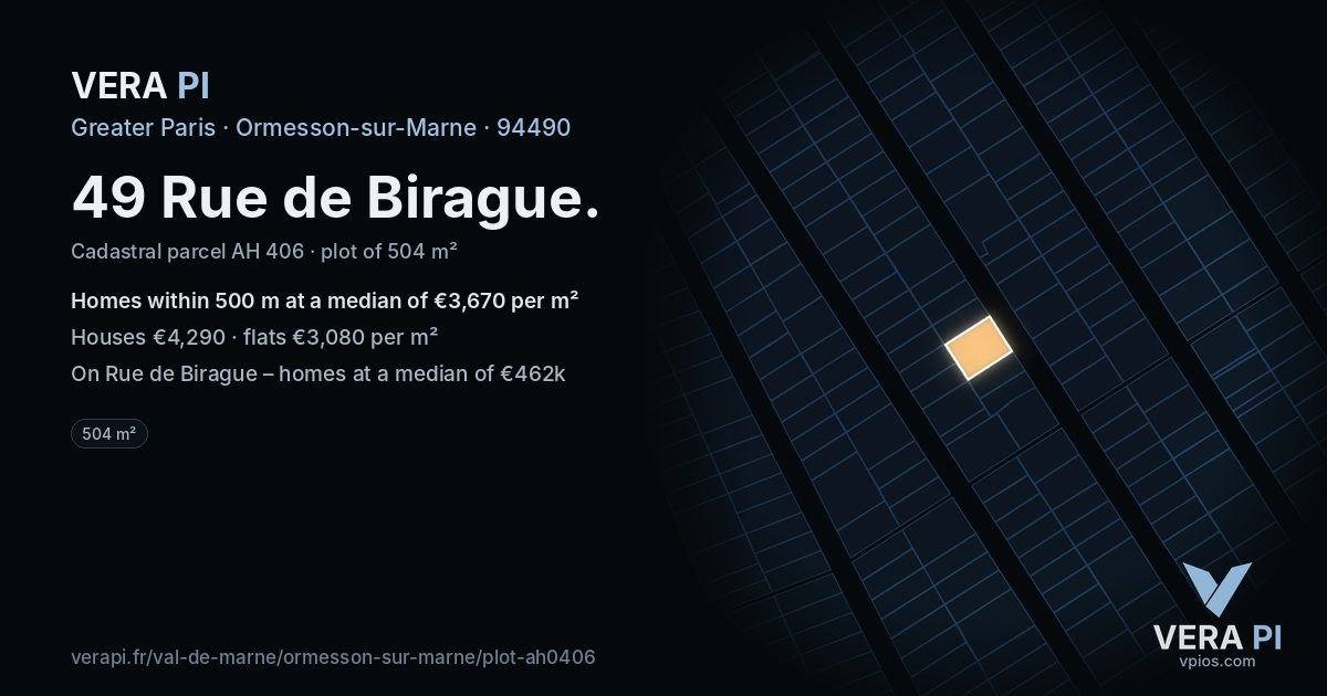 49 Rue de Birague, Ormesson-sur-Marne at night – the plot lit, the parcels around coloured by the prices near them