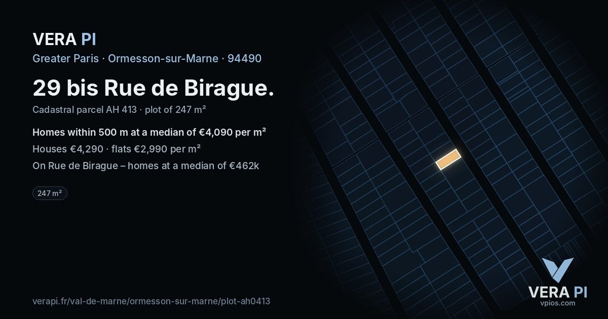 29 bis Rue de Birague, Ormesson-sur-Marne at night – the plot lit, the parcels around coloured by the prices near them