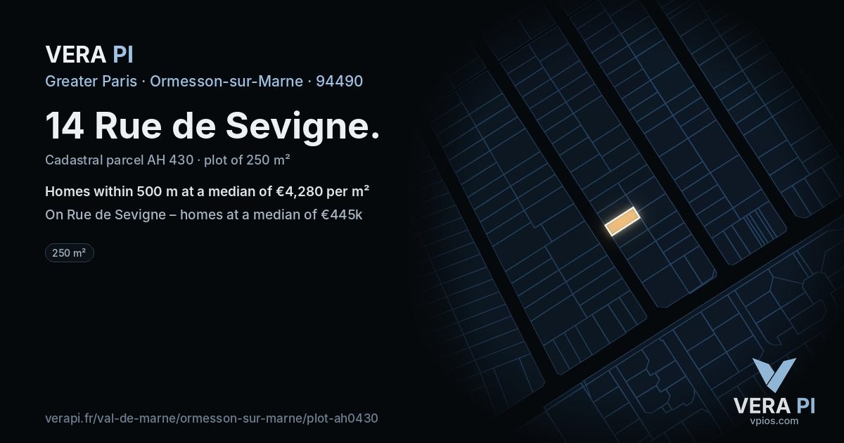 14 Rue de Sevigne, Ormesson-sur-Marne at night – the plot lit, the parcels around coloured by the prices near them