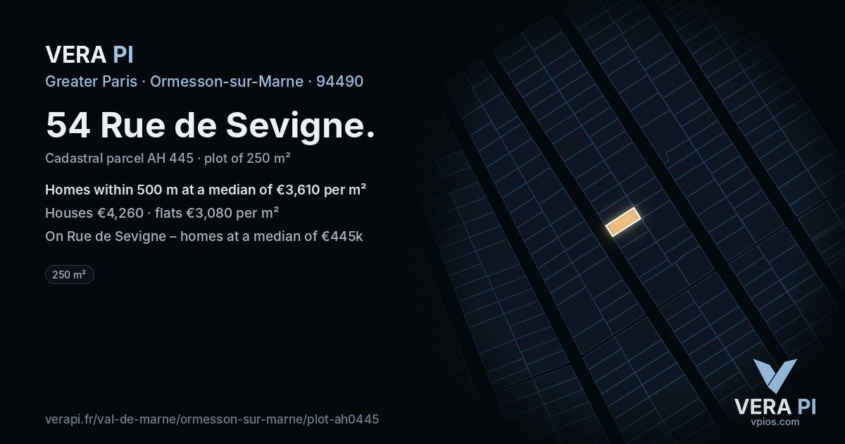 54 Rue de Sevigne, Ormesson-sur-Marne at night – the plot lit, the parcels around coloured by the prices near them