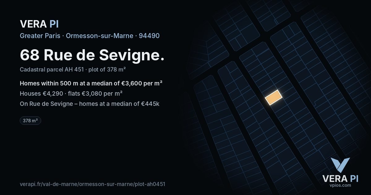 68 Rue de Sevigne, Ormesson-sur-Marne at night – the plot lit, the parcels around coloured by the prices near them