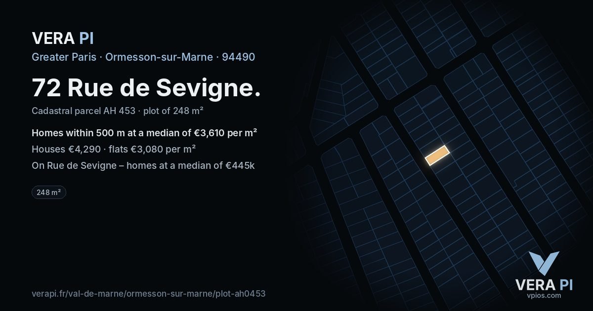 72 Rue de Sevigne, Ormesson-sur-Marne at night – the plot lit, the parcels around coloured by the prices near them