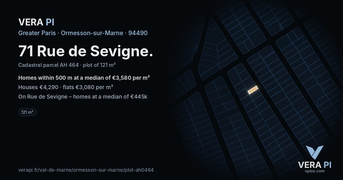 71 Rue de Sevigne, Ormesson-sur-Marne at night – the plot lit, the parcels around coloured by the prices near them