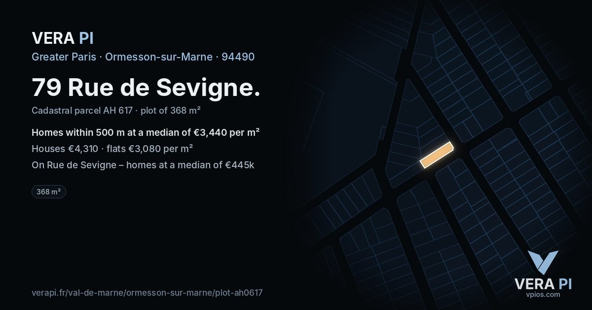 79 Rue de Sevigne, Ormesson-sur-Marne at night – the plot lit, the parcels around coloured by the prices near them