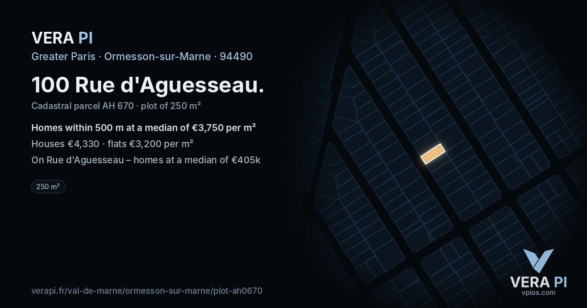 100 Rue d'Aguesseau, Ormesson-sur-Marne at night – the plot lit, the parcels around coloured by the prices near them
