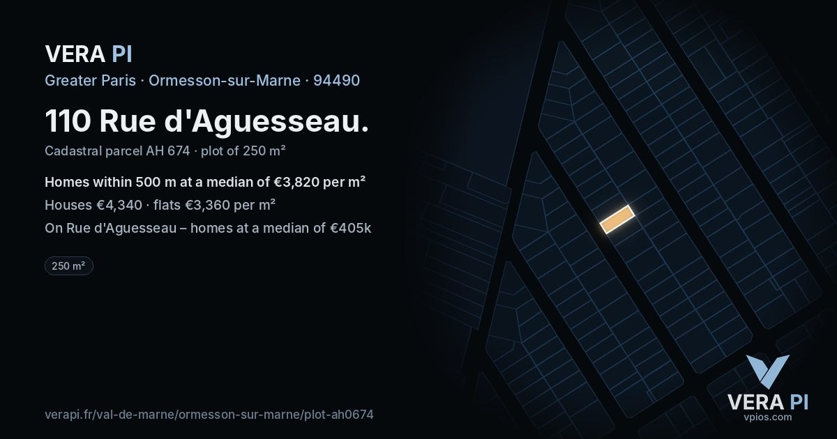 110 Rue d'Aguesseau, Ormesson-sur-Marne at night – the plot lit, the parcels around coloured by the prices near them