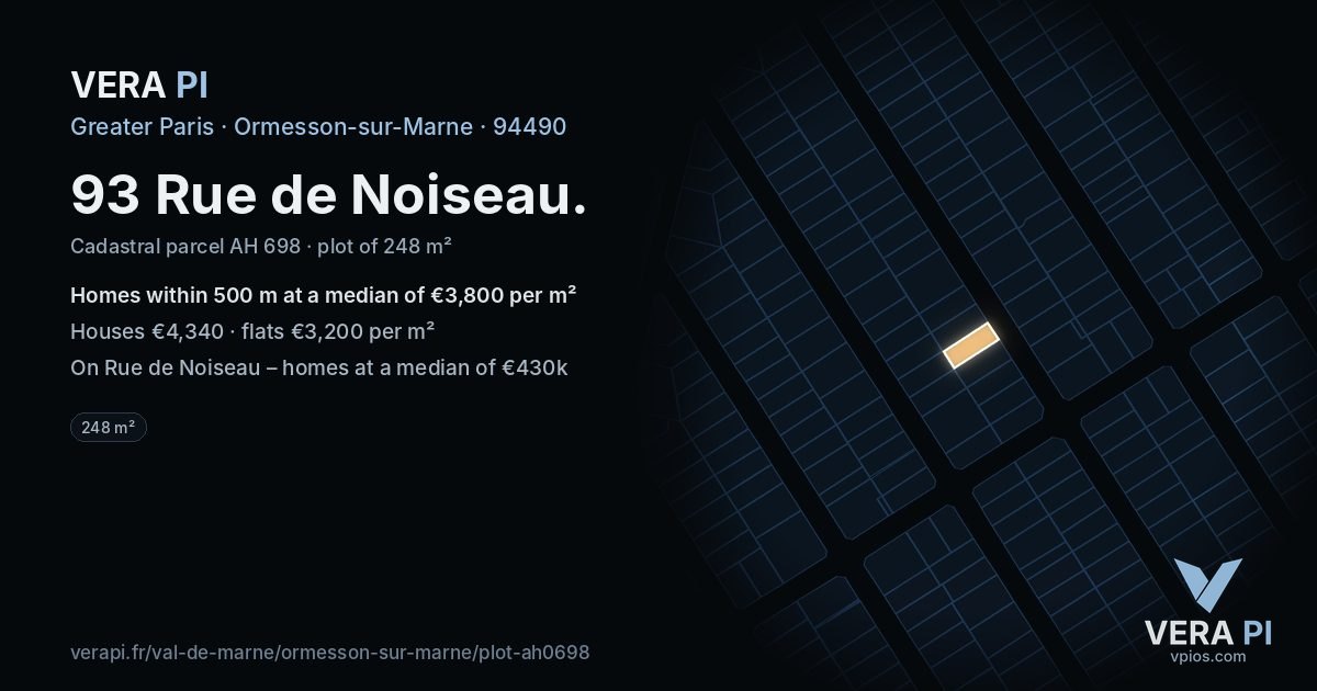 93 Rue de Noiseau, Ormesson-sur-Marne at night – the plot lit, the parcels around coloured by the prices near them