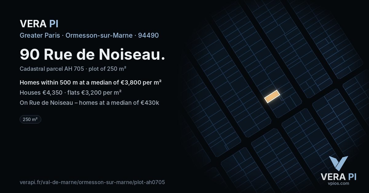 90 Rue de Noiseau, Ormesson-sur-Marne at night – the plot lit, the parcels around coloured by the prices near them