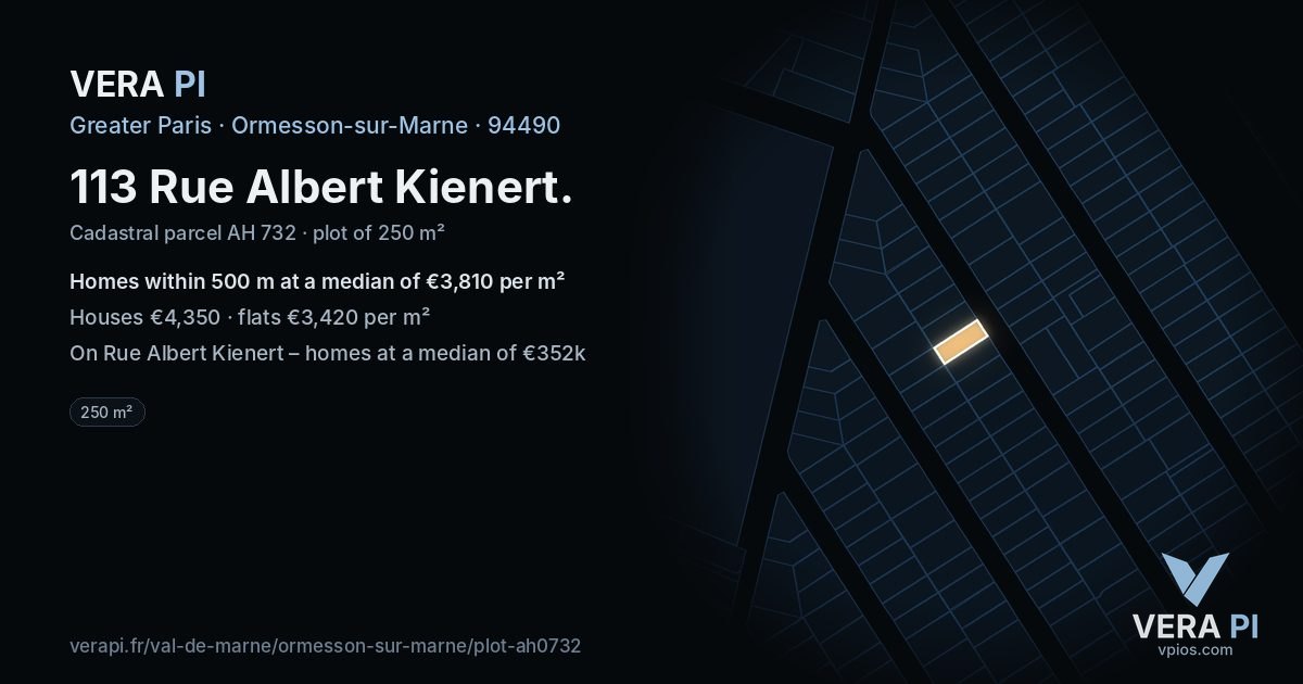 113 Rue Albert Kienert, Ormesson-sur-Marne at night – the plot lit, the parcels around coloured by the prices near them