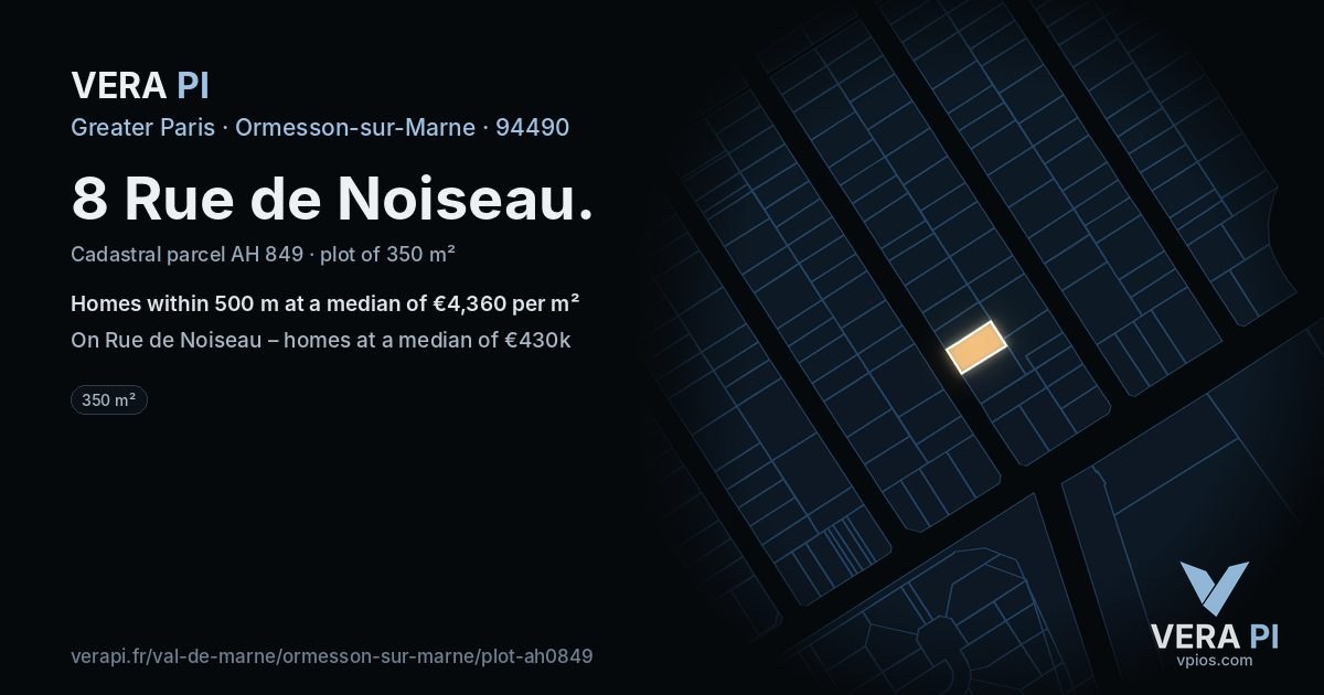 8 Rue de Noiseau, Ormesson-sur-Marne at night – the plot lit, the parcels around coloured by the prices near them