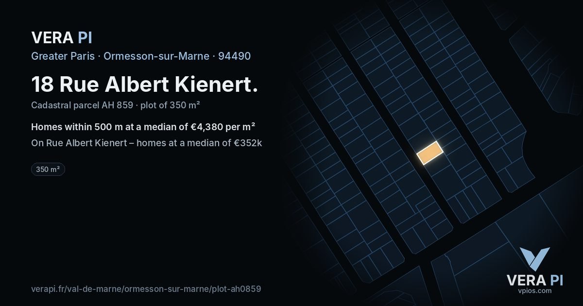 18 Rue Albert Kienert, Ormesson-sur-Marne at night – the plot lit, the parcels around coloured by the prices near them