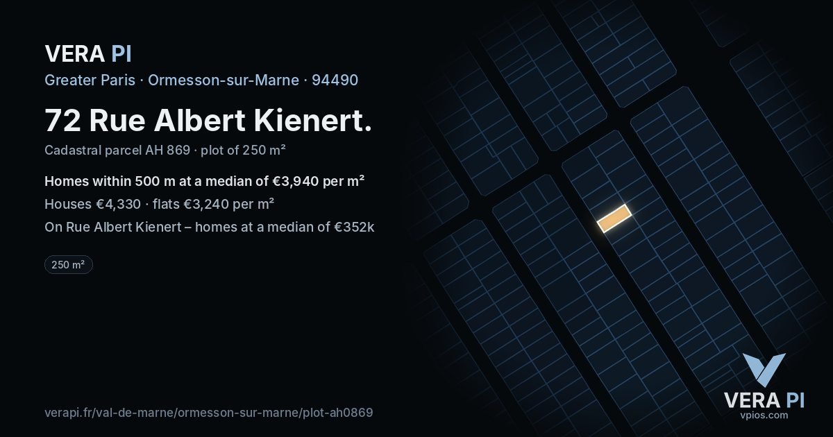 72 Rue Albert Kienert, Ormesson-sur-Marne at night – the plot lit, the parcels around coloured by the prices near them