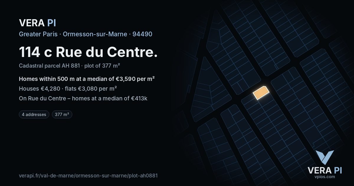 114 c Rue du Centre, Ormesson-sur-Marne at night – the plot lit, the parcels around coloured by the prices near them