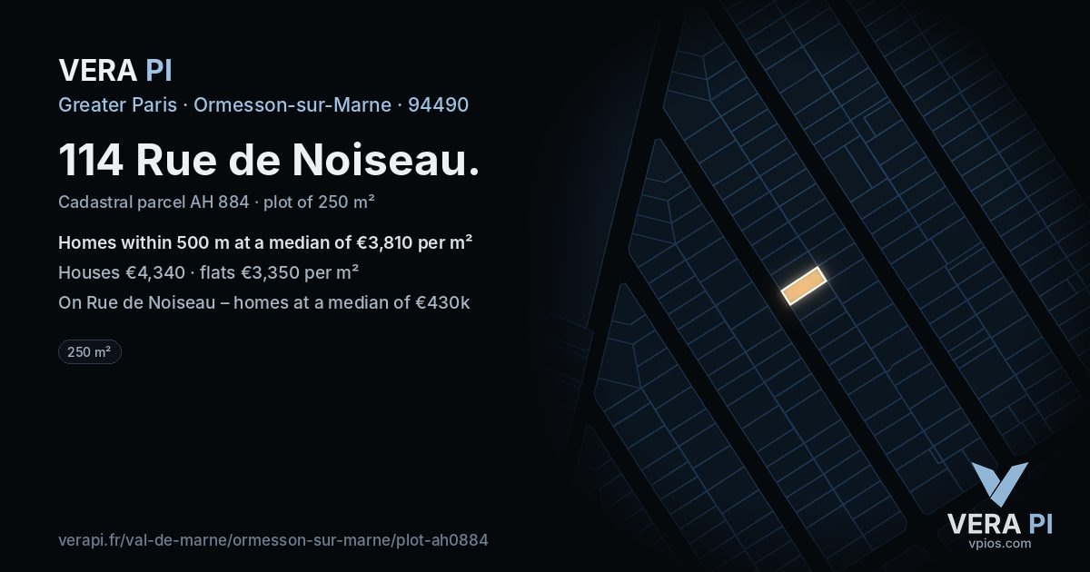 114 Rue de Noiseau, Ormesson-sur-Marne at night – the plot lit, the parcels around coloured by the prices near them