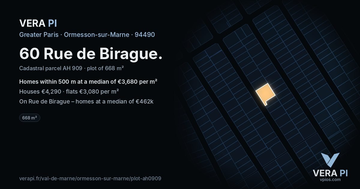 60 Rue de Birague, Ormesson-sur-Marne at night – the plot lit, the parcels around coloured by the prices near them