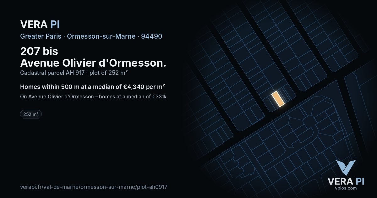 207 bis Avenue Olivier d'Ormesson, Ormesson-sur-Marne at night – the plot lit, the parcels around coloured by the prices near them