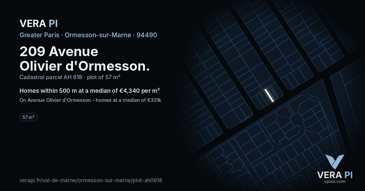 209 Avenue Olivier d'Ormesson, Ormesson-sur-Marne at night – the plot lit, the parcels around coloured by the prices near them