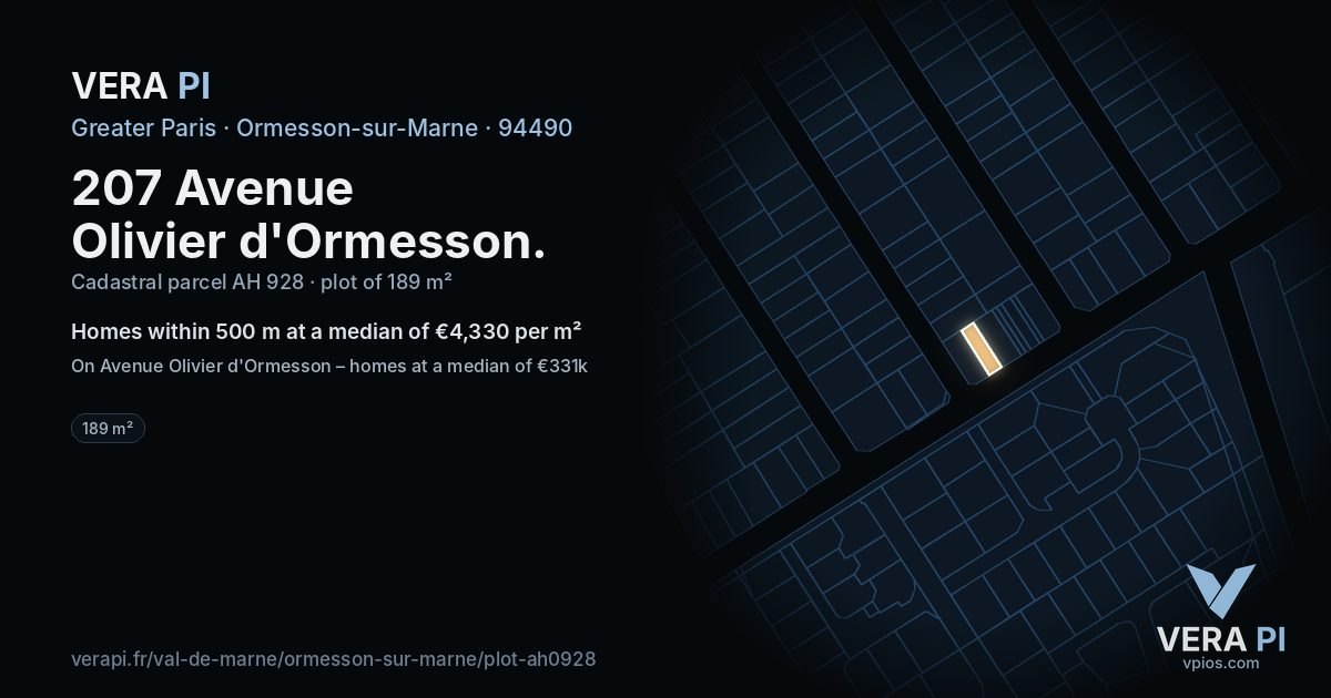 207 Avenue Olivier d'Ormesson, Ormesson-sur-Marne at night – the plot lit, the parcels around coloured by the prices near them