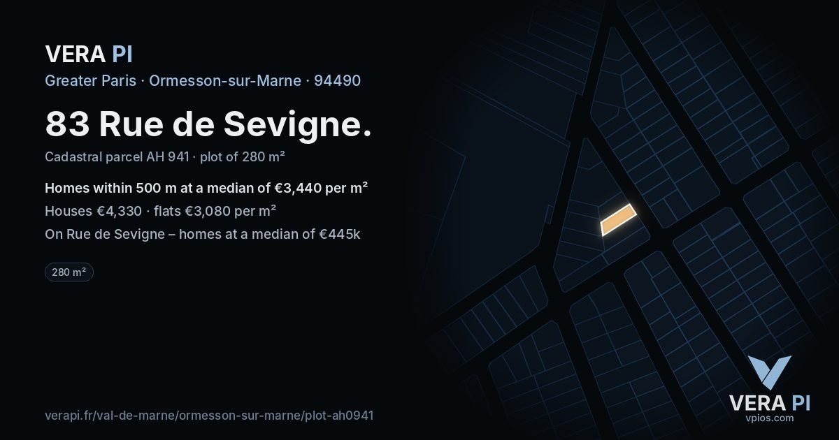 83 Rue de Sevigne, Ormesson-sur-Marne at night – the plot lit, the parcels around coloured by the prices near them